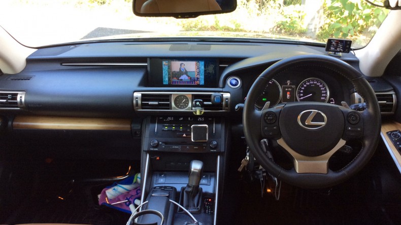 内装インパネ全体