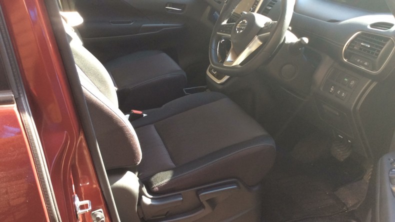 内装前方シート