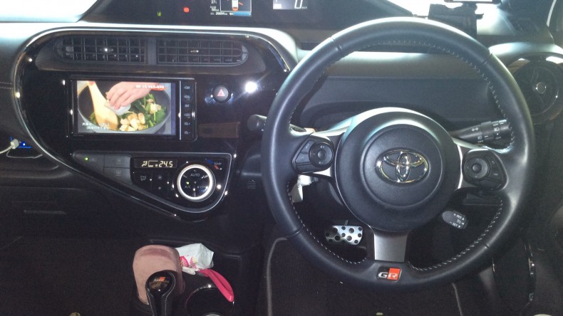 内装インパネ全体