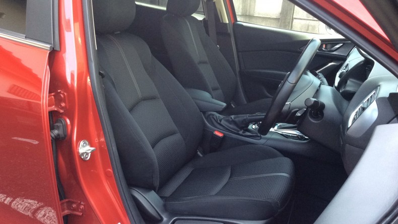 内装前方シート