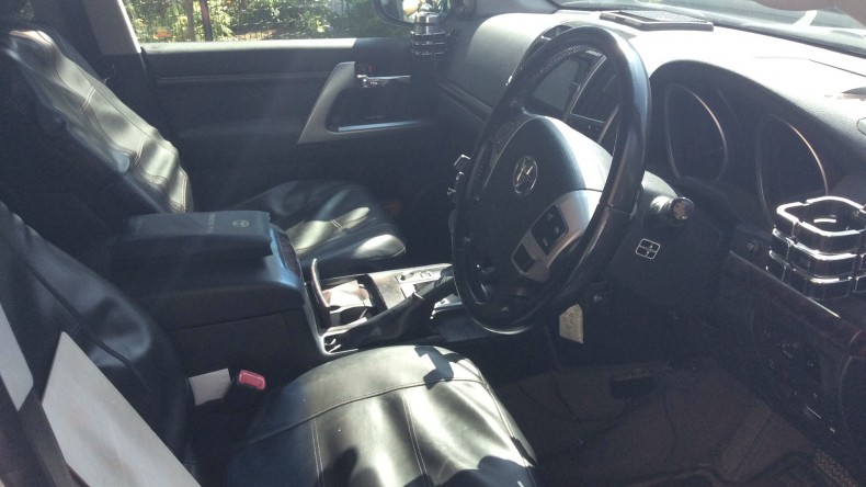 内装前方シート