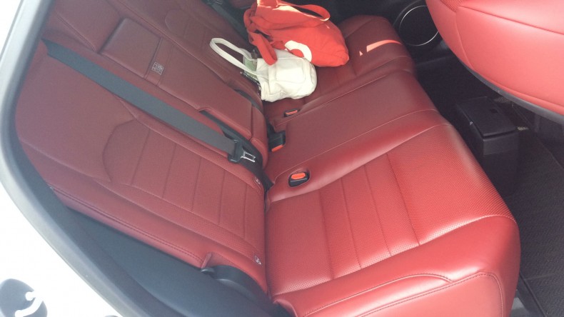 内装後方シート