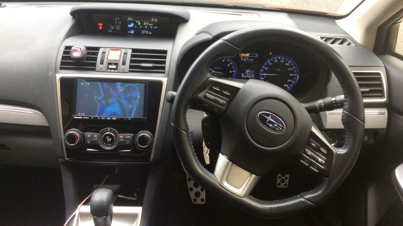 内装インパネ全体