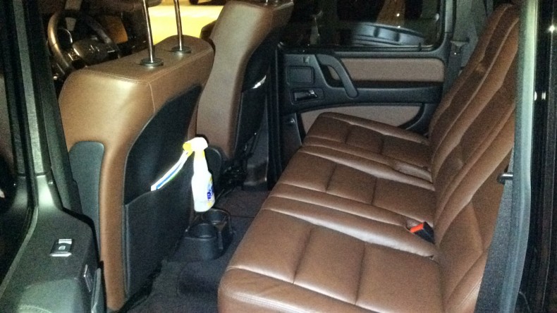 内装後方シート