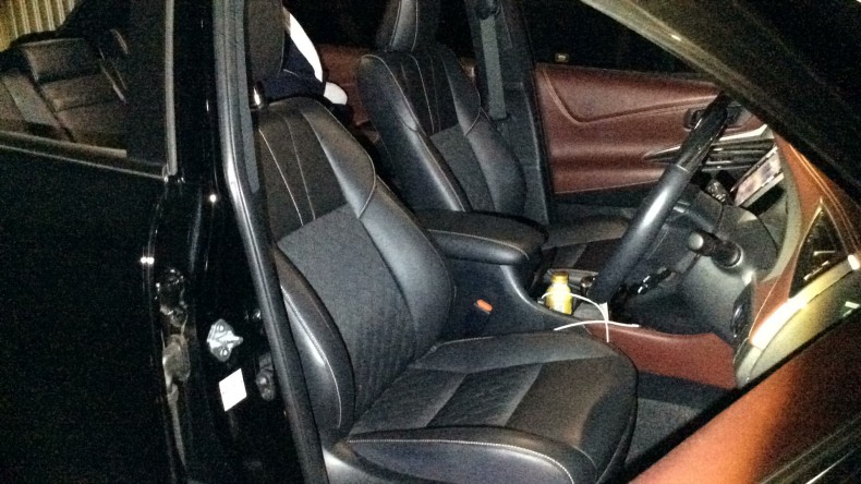 内装前方シート