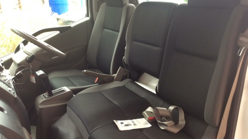 内装後方シート