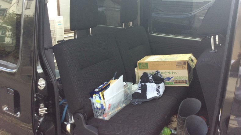 内装後方シート