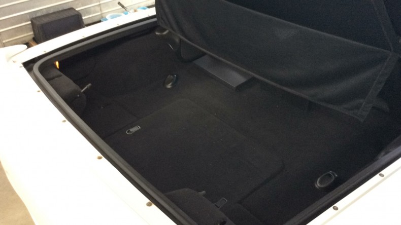 内装トランク