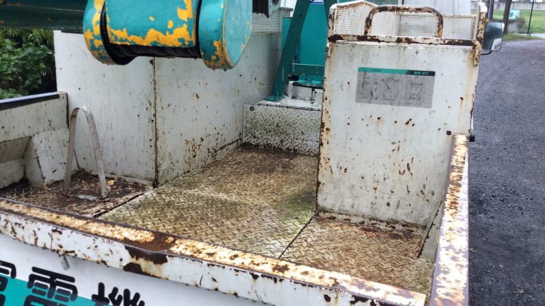 内装後方シート