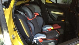 内装後方シート