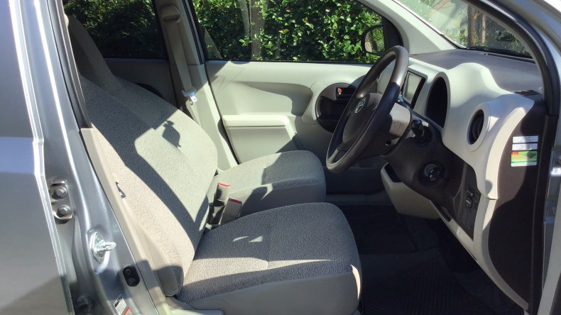 内装前方シート