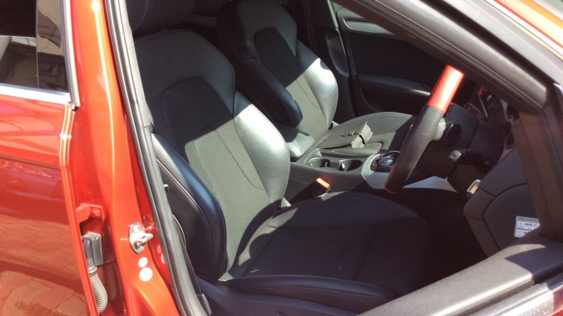 内装前方シート