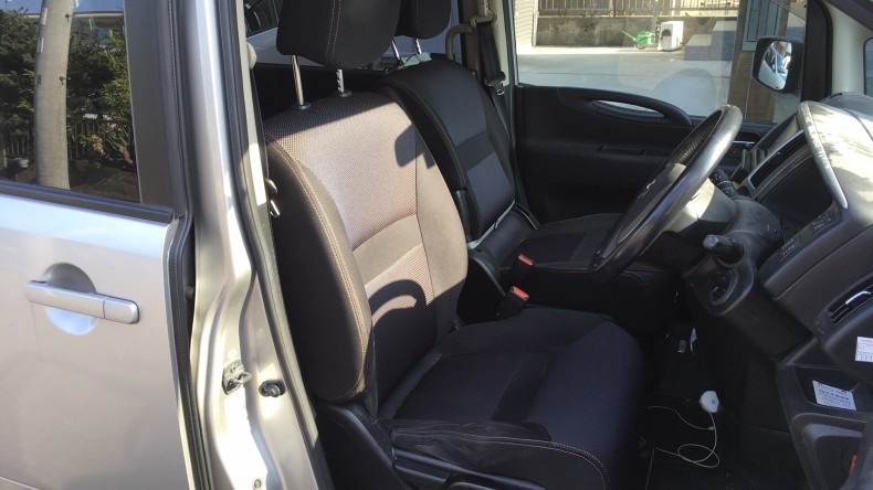 内装前方シート