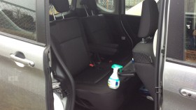 内装後方シート