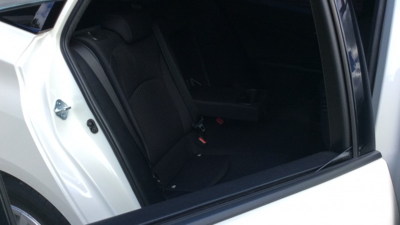 内装後方シート