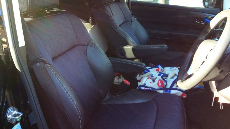 内装前方シート