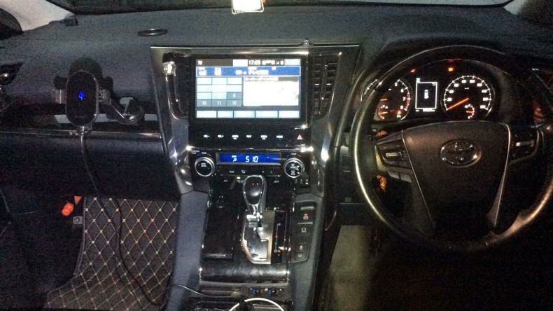 内装インパネ全体