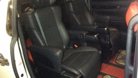 内装後方シート