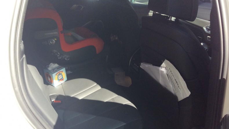 内装後方シート