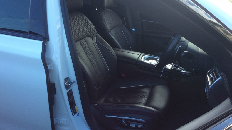 内装前方シート