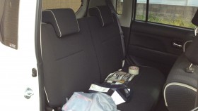 内装後方シート