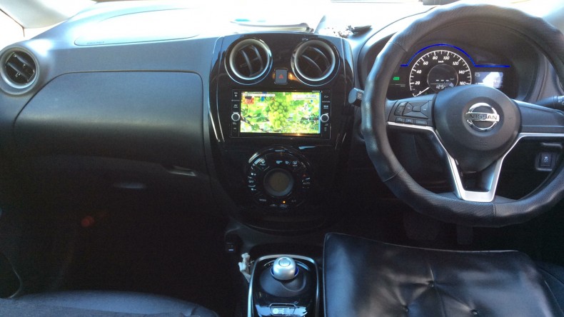 内装インパネ全体