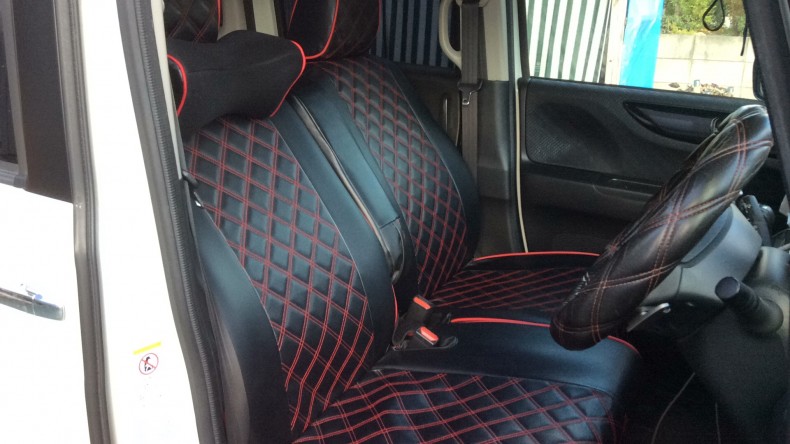 内装前方シート