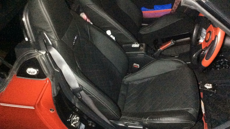 内装前方シート