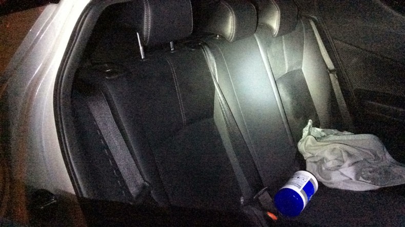 内装後方シート