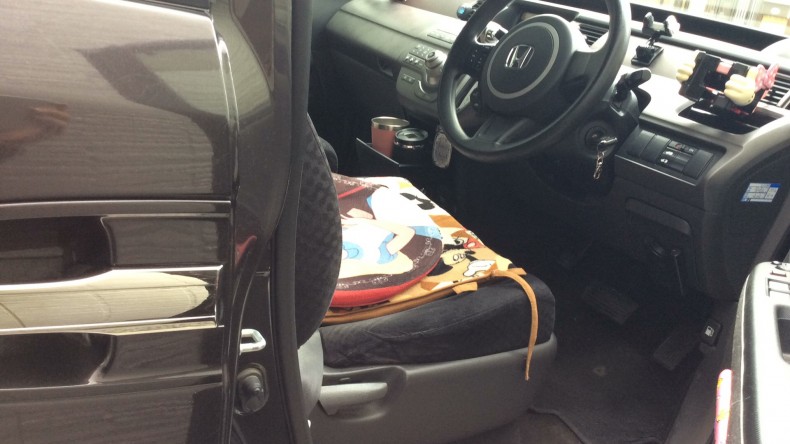 内装前方シート