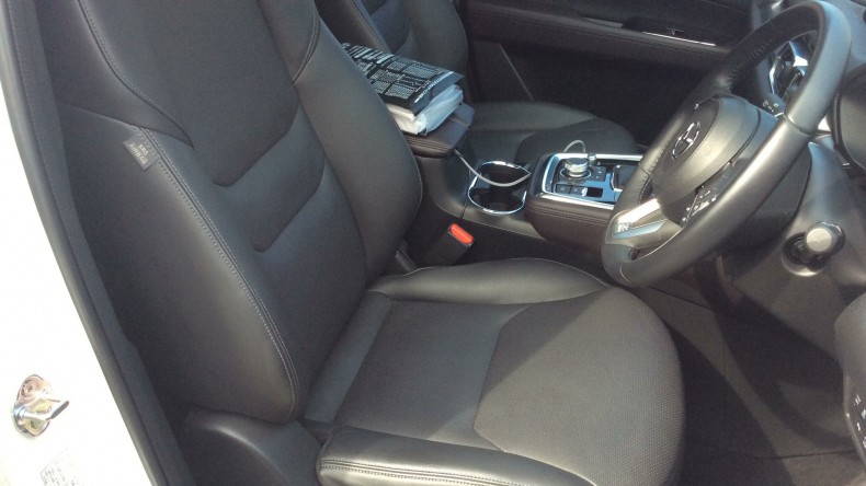 内装前方シート