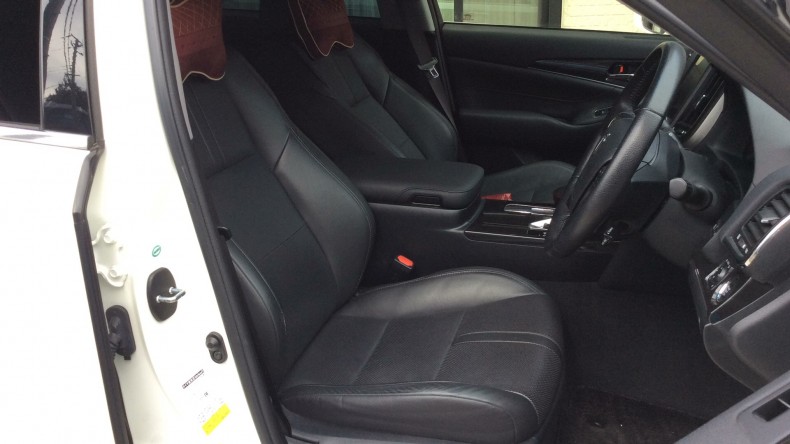 内装前方シート