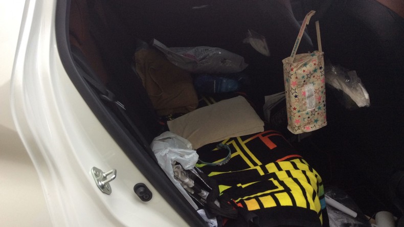 内装後方シート