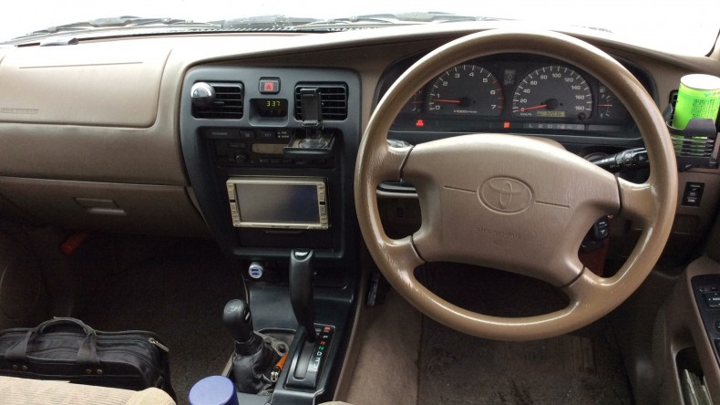 内装インパネ全体