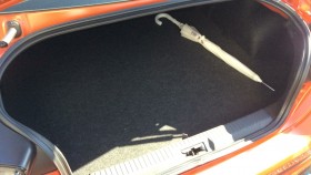 内装トランク