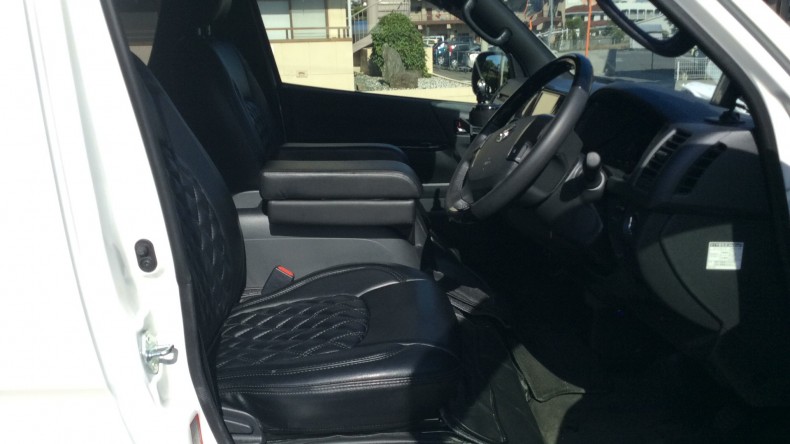 内装前方シート