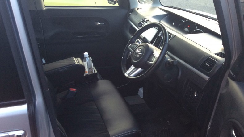 内装前方シート