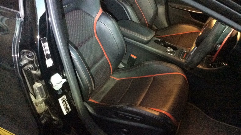 内装前方シート