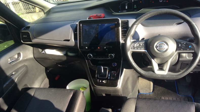 内装インパネ全体