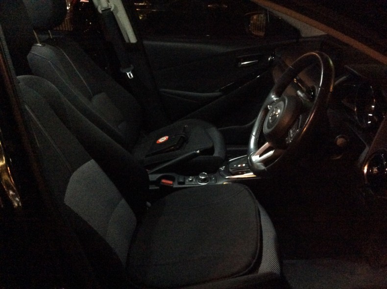 内装前方シート