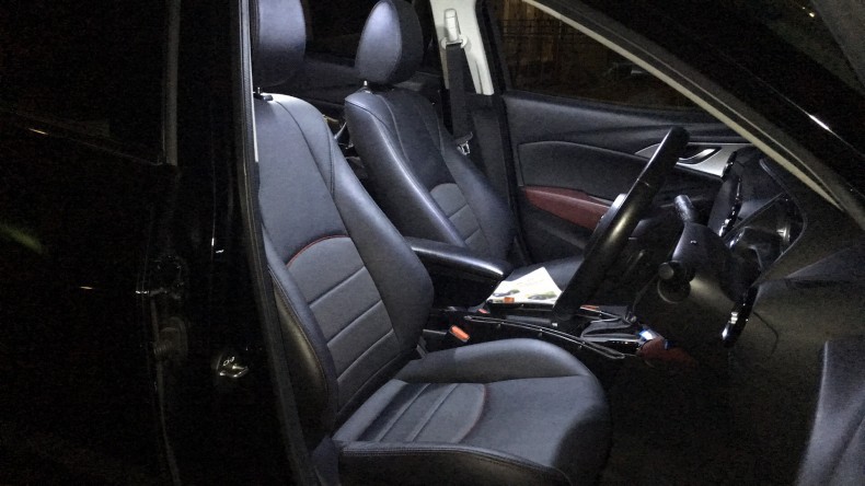 内装前方シート