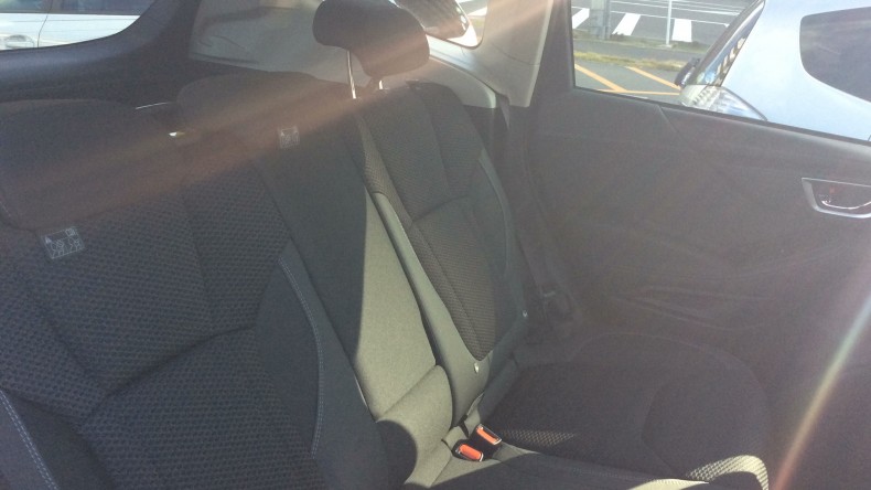 内装後方シート