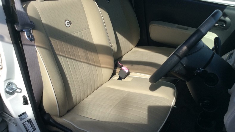 内装前方シート