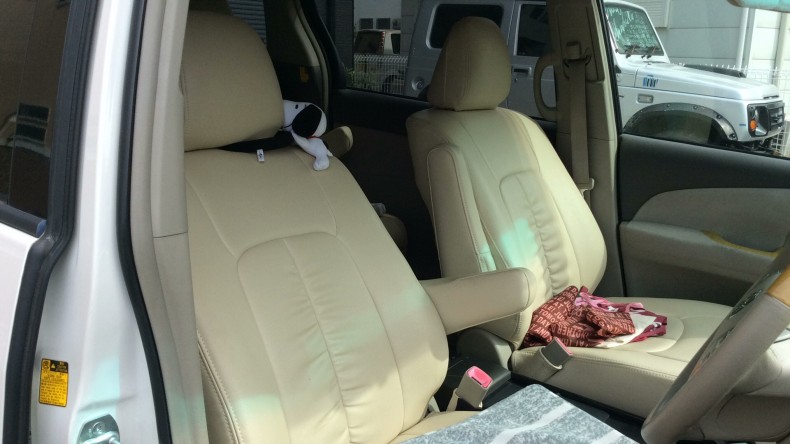 内装前方シート