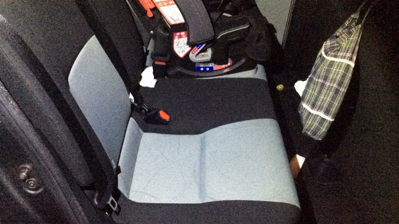 内装後方シート