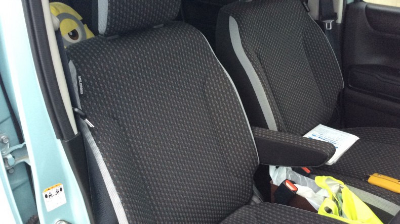 内装前方シート