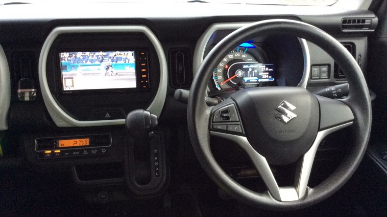 内装インパネ全体