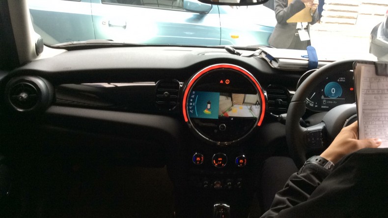 内装インパネ全体