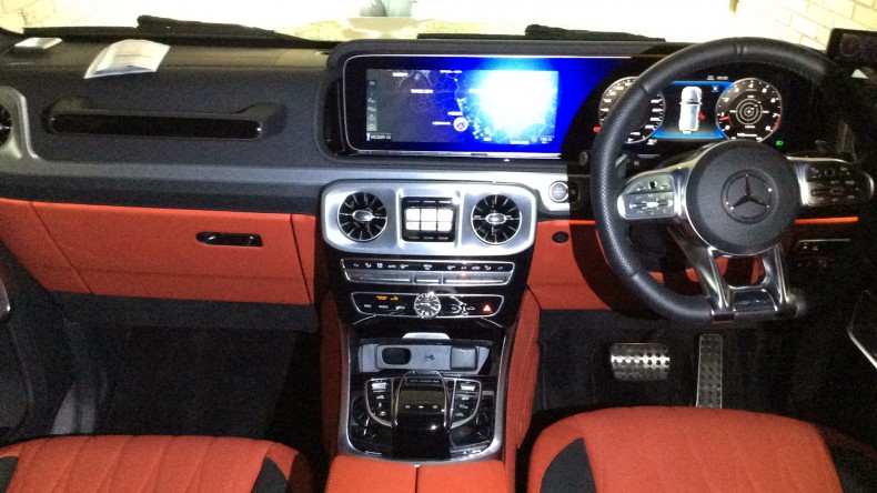 内装インパネ全体