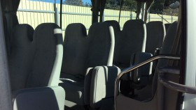 内装後方シート